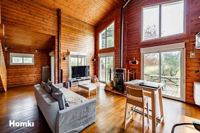 Maison - 130 m² - 4 pièces