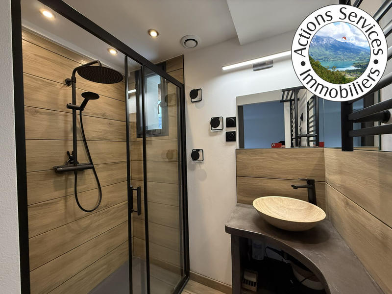 Maison - 166 m² - 6 pièces