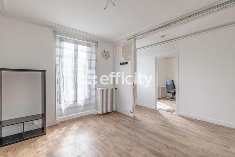 Maison - 105 m² - 4 pièces