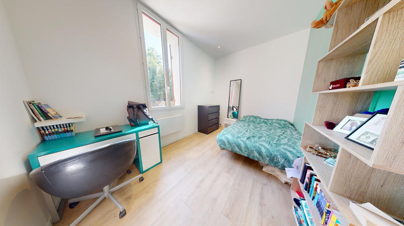 Maison - 104 m² - 4 pièces