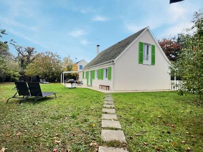 Maison - 137 m² - 6 pièces