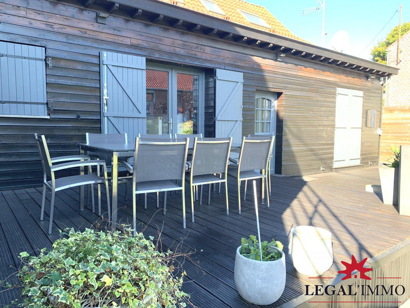 Maison traditionnelle - 187 m² - 7 pièces