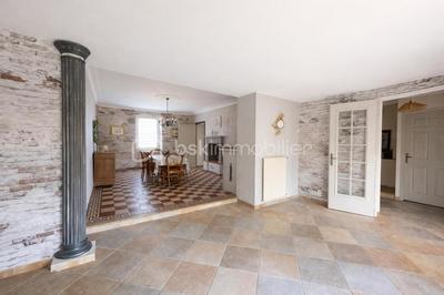 Maison - 172 m² - 7 pièces