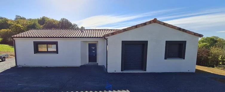 Maison - 100 m² - 4 pièces