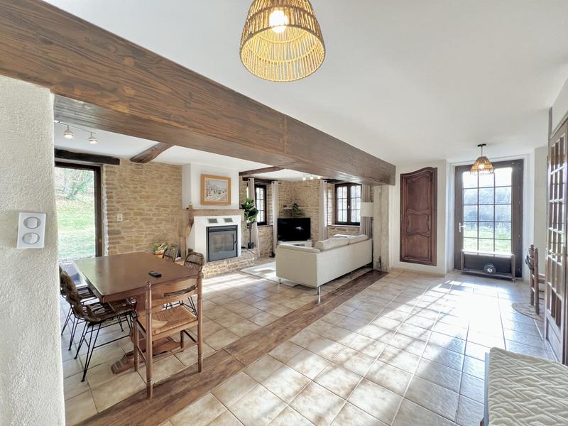 Maison - 160 m² - 6 pièces