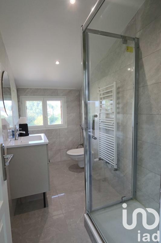 Maison - 151 m² - 7 pièces