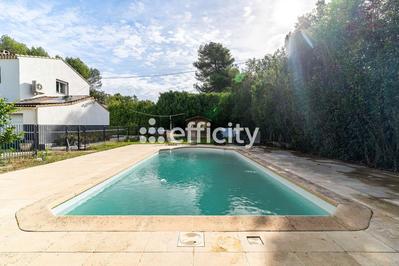 Maison - 166 m² - 5 pièces