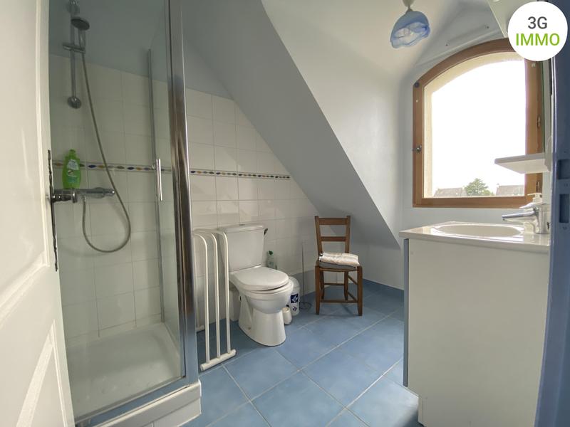 Maison - 180 m² - 7 pièces