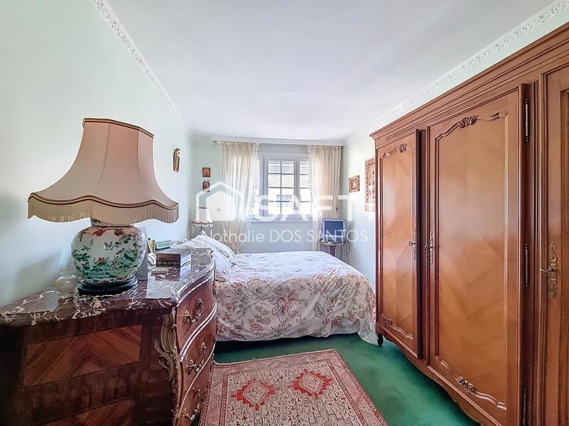 Maison - 96 m² - 5 pièces