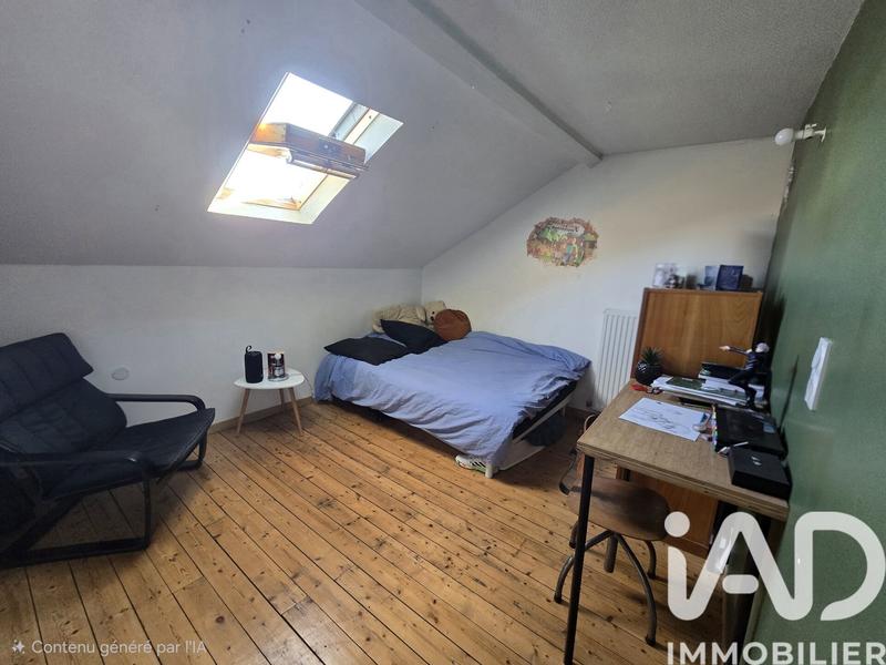 Maison - 111 m² - 6 pièces