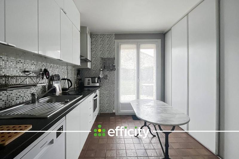 Maison traditionnelle - 110 m² - 6 pièces