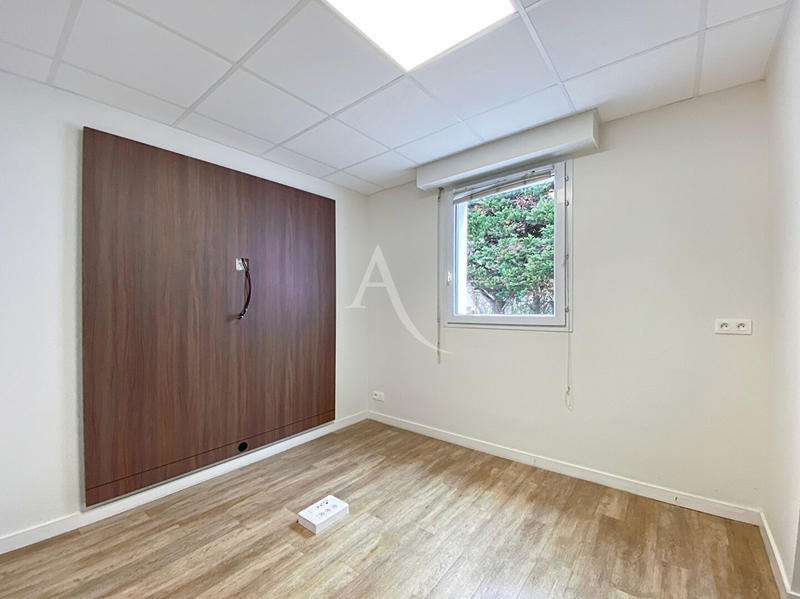 Local commercial - 71 m²