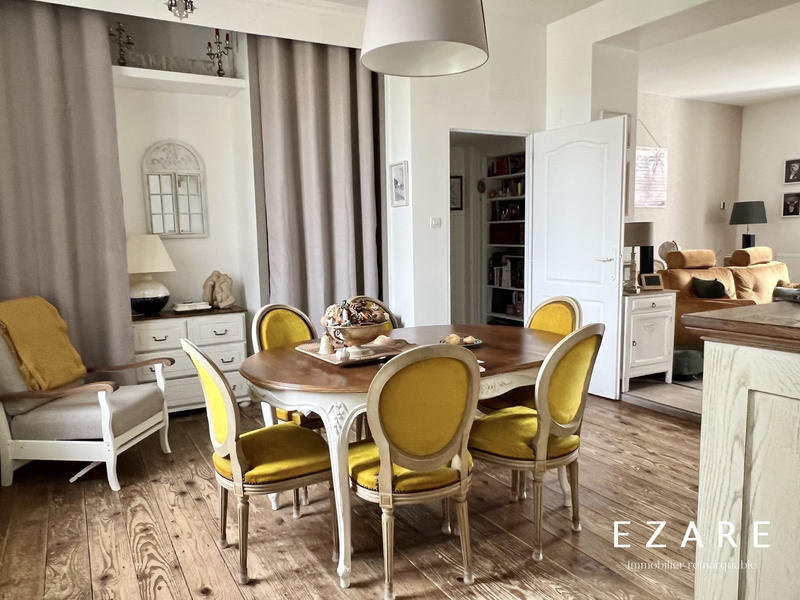 Maison ancienne - 210 m² - 7 pièces