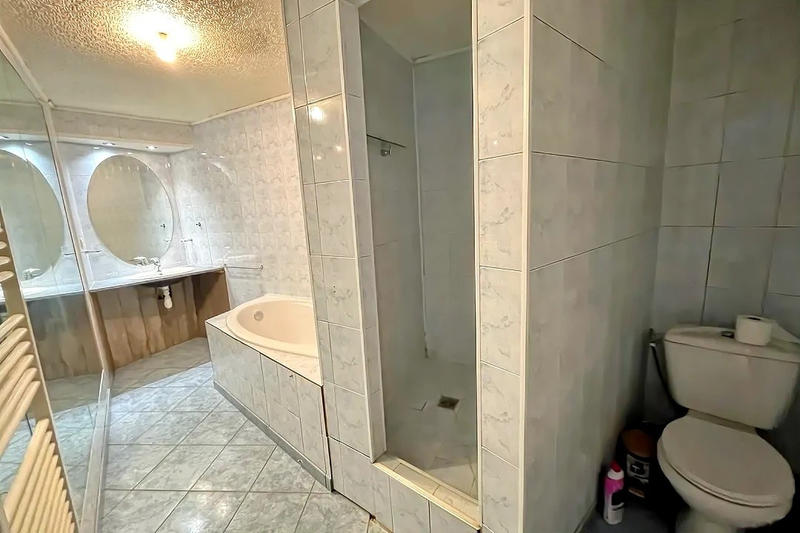 Maison de village - 180 m² - 5 pièces