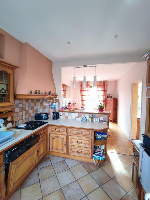 Maison - 96 m² - 5 pièces