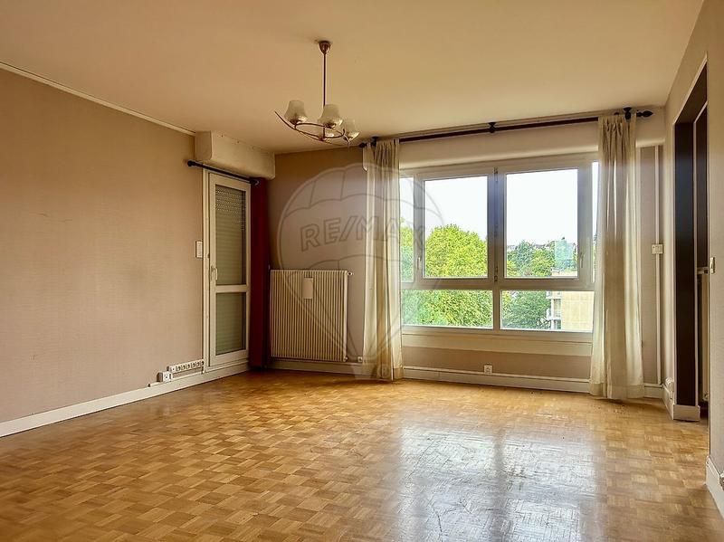 Appartement - 79 m² - 3 pièces