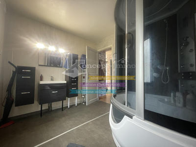 Maison - 103 m² - 5 pièces