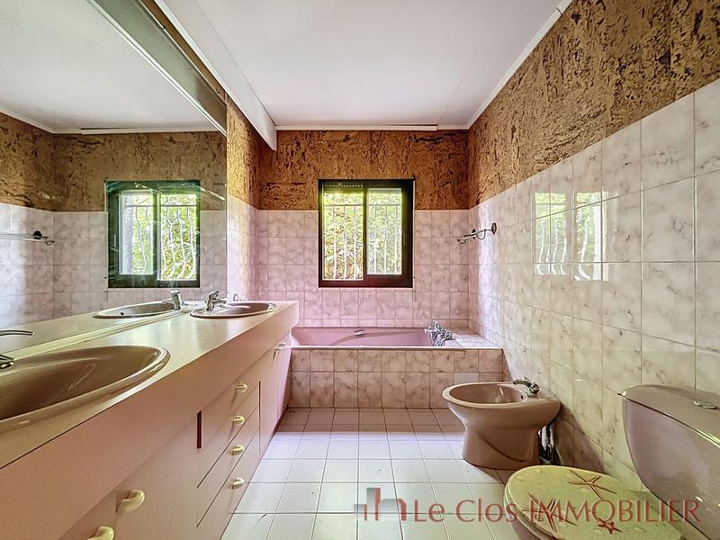 Maison - 150 m² - 4 pièces