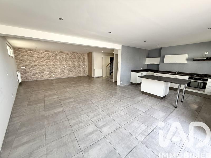 Appartement - 151 m² - 4 pièces