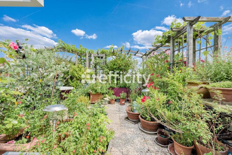 Appartement - 110 m² - 4 pièces