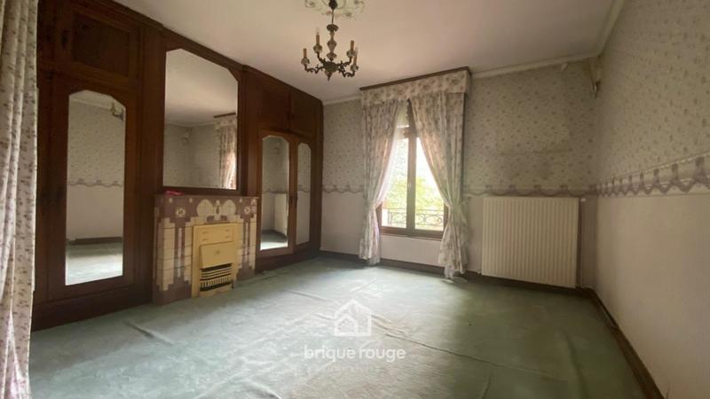 Maison bourgeoise - 238 m² - 7 pièces