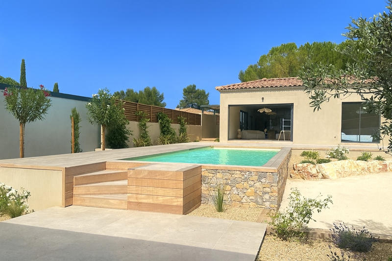 Villa - 171 m² - 6 pièces