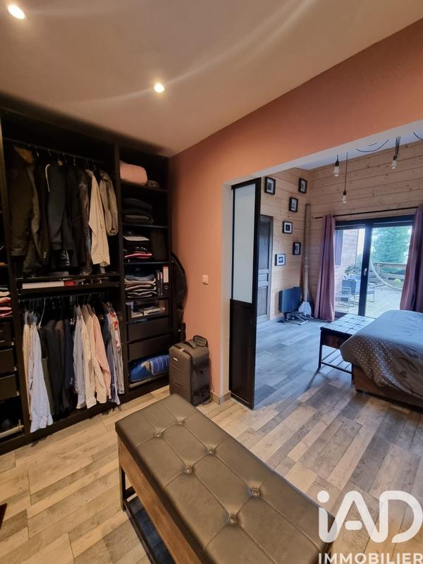 Maison - 185 m² - 8 pièces