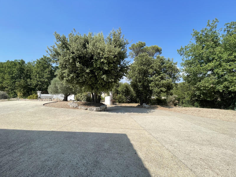 Maison - 203 m² - 5 pièces