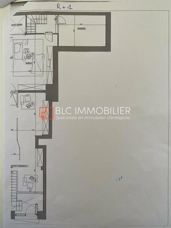 Local commercial - 160 m²