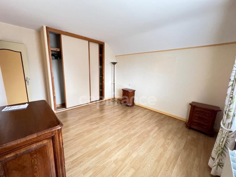 Maison - 138 m² - 6 pièces