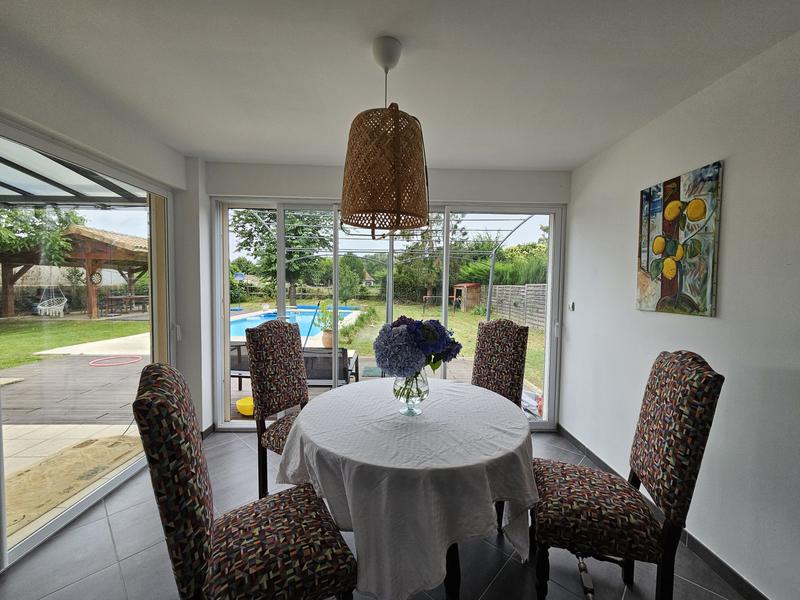 Maison traditionnelle - 116 m² - 6 pièces