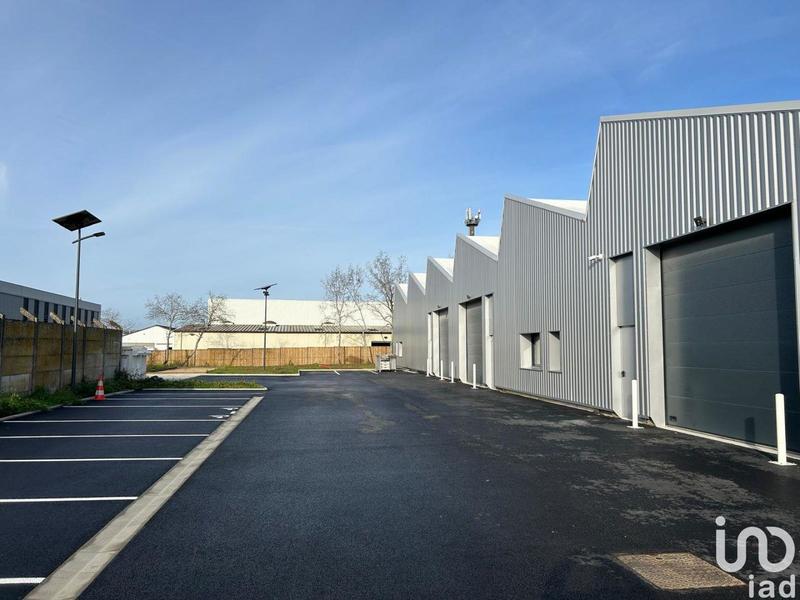 Local commercial - 330 m²