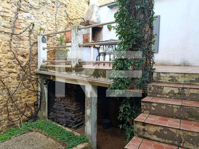 Maison de village - 80 m² - 3 pièces