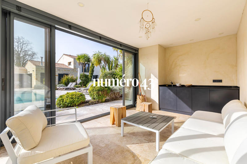 Villa - 199 m² - 7 pièces