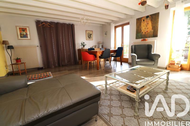 Maison - 200 m² - 6 pièces