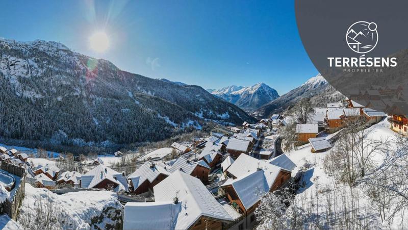 Appartement - 96 m² - 5 pièces