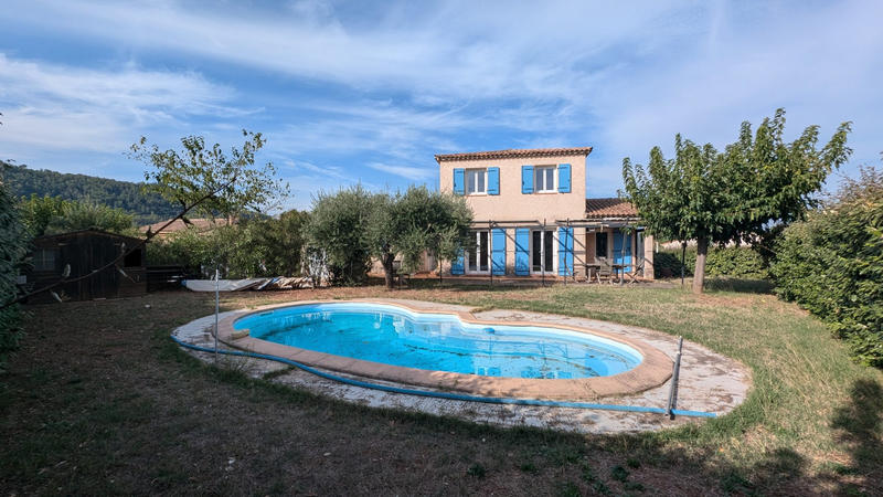 Maison - 98 m² - 4 pièces