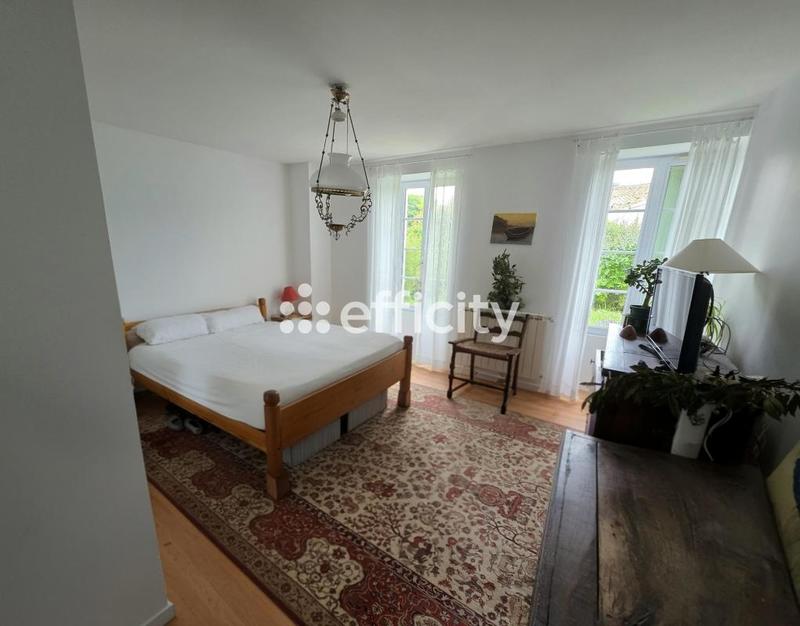 Maison - 127 m² - 5 pièces