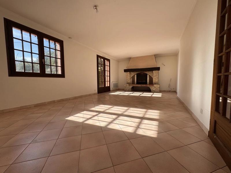 Maison - 115 m² - 4 pièces