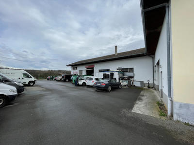 Local commercial - 1 260 m²