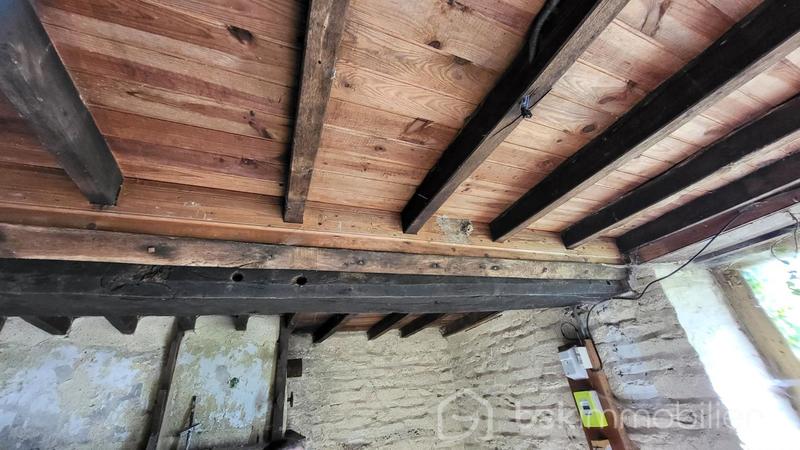 Immeuble - 70 m² - 2 pièces