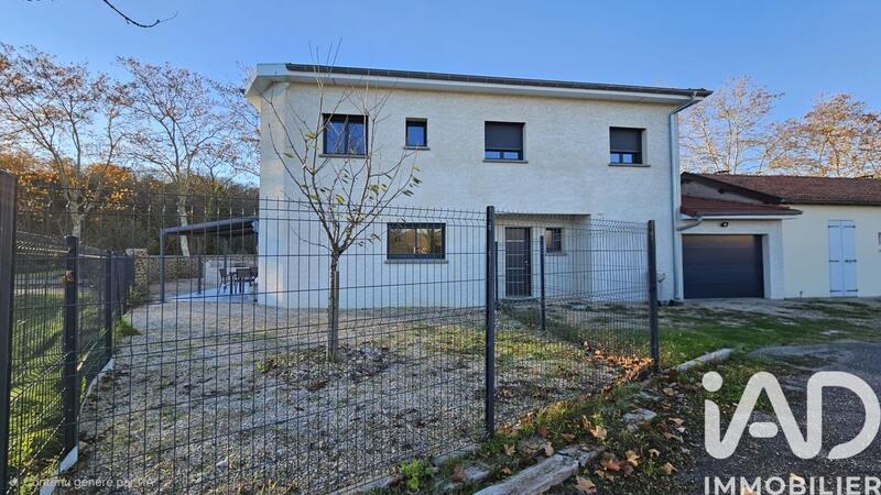 Maison - 113 m² - 6 pièces