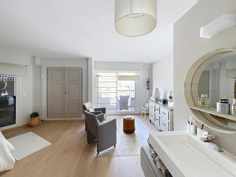 Appartement - 100 m² - 4 pièces