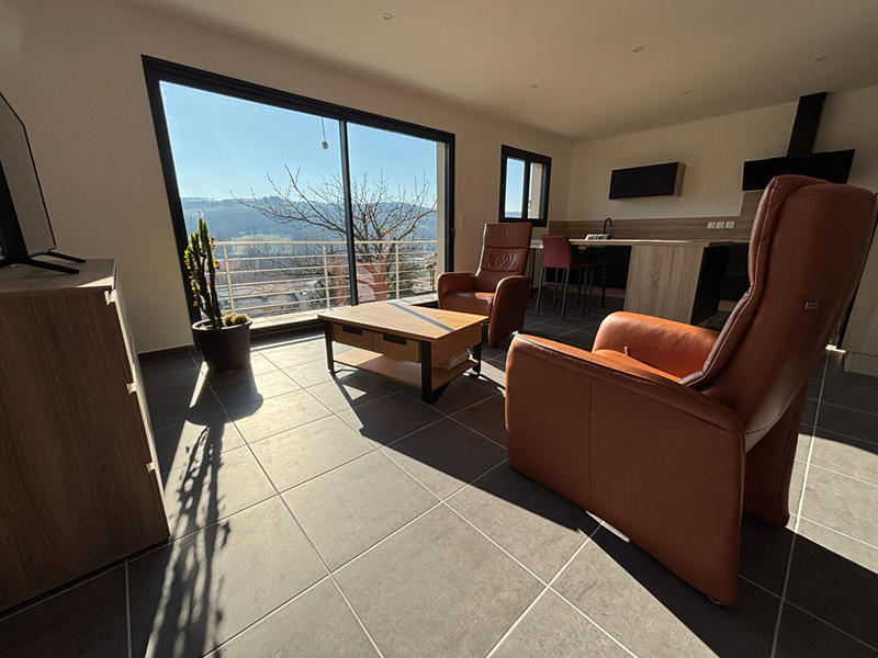 Maison - 113 m² - 4 pièces