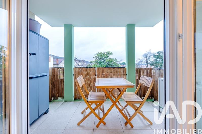 Appartement - 82 m² - 4 pièces