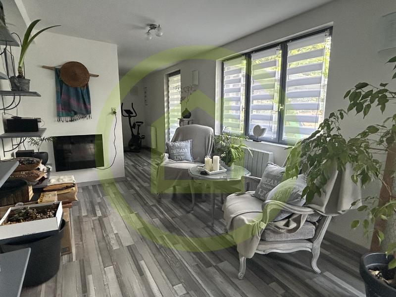 Maison - 170 m² - 5 pièces