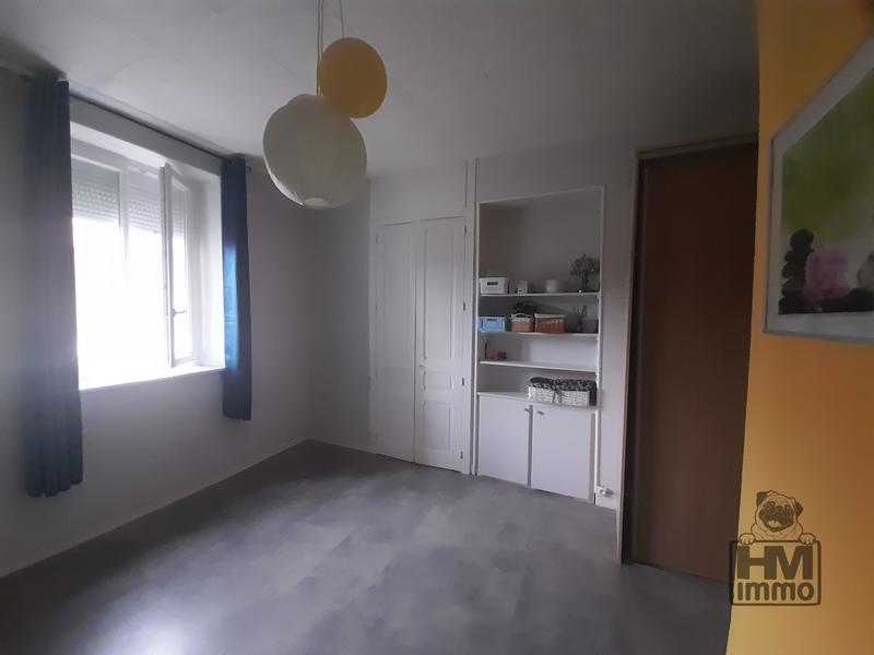 Maison en pierre - 95 m² - 6 pièces