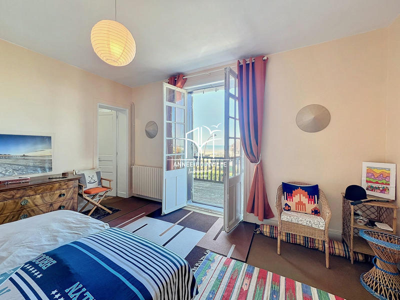 Appartement - 97 m² - 4 pièces