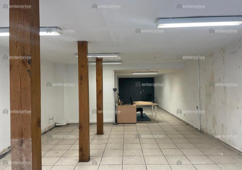 Local commercial - 102 m²