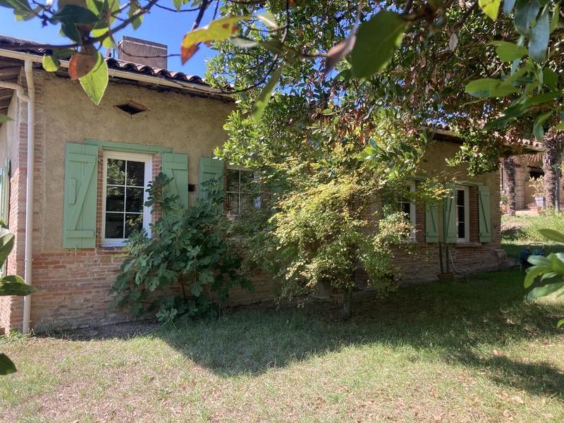 Villa - 240 m² - 10 pièces